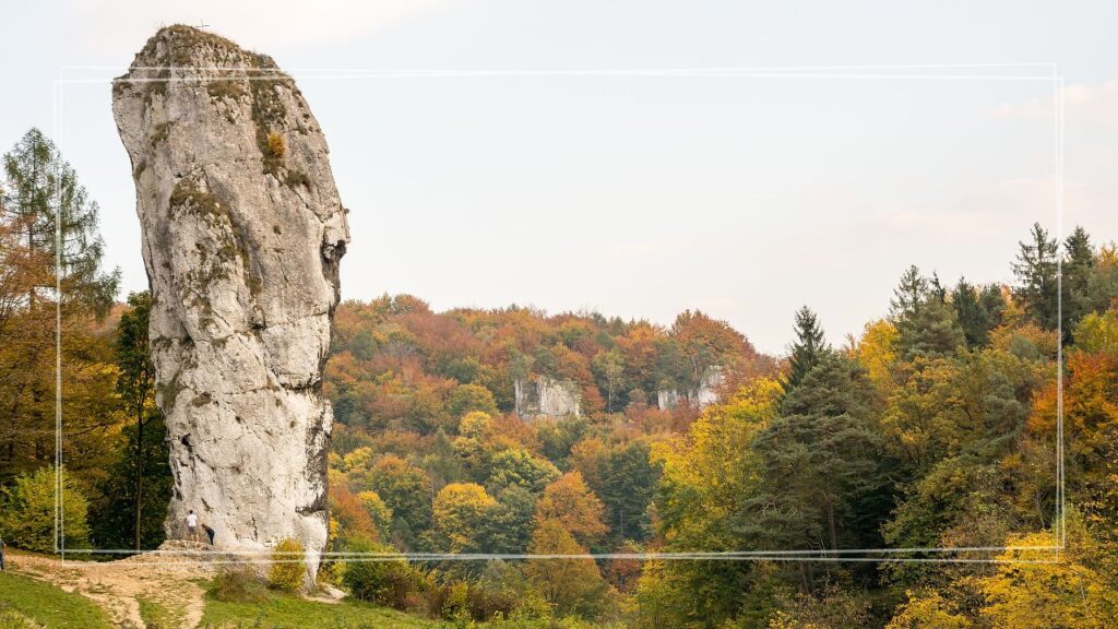 Wycieczka szkolna Ojców i Ojcowski Park Narodowy – 2 dni | Pieskowa Skała, jaskinie, marsz na orientację