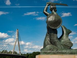 3-dniowa wycieczka szkolna do Warszawy Starówka Stadion Narodowy Łazienki CN Kopernik i PKiN z noclegiem